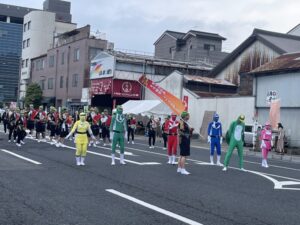 ごんご囃子踊り連にて